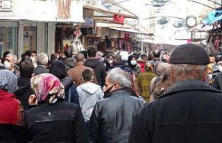 Pandemi kurallarını ihlal eden 526 kişiye para...