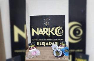 Polisler uyuşturucuyu şüphelinin iç çamaşırında...