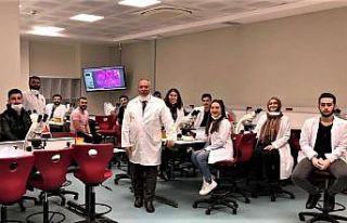 Prof. Dr. Öztek’ten Tıp Bayramı mesajı