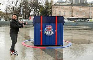 Red Bull M.E.O. için Air Drop Beşiktaş’a indi
