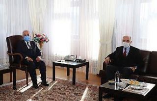 Rektör Çomaklı’nın konuğu Başkan Yücelik...