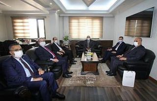 Rektörlerden Başkan Pekmezci’ye ziyaret