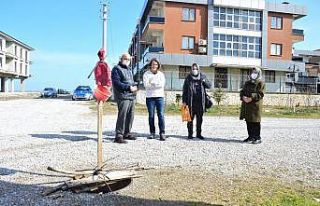 Rögar kapağı olmayan sokak tehlike saçıyor