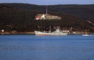 Rus savaş gemisi ’Saratov’ Çanakkale Boğazı’ndan...