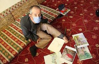 Sağlıkçıları alkışlayamayınca tek ayağıyla...