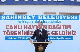 Şahinbey’de hayvan yetiştiricilerinin yüzü gülüyor
