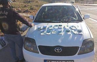 Sahte polis emekli noteri 2 milyon lira dolandırdı