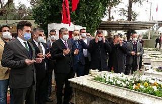 Saim Bey kabri başında anıldı