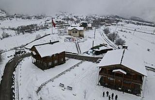 Sakin şehir Şavşat’tan kartpostallık kar manzaraları