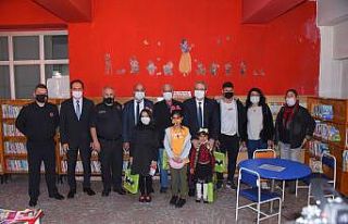 Salihli’de en çok kitap okuyanlar ödüllendirildi