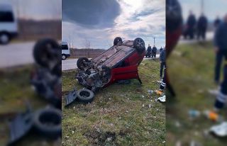 Samsun’da otomobil takla attı: 2 yaralı