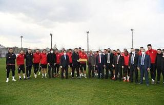 Samsunspor’a derbi öncesi baklava dopingi