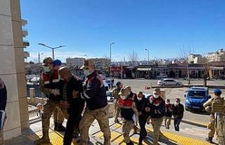 Şanlıurfa’da bakır kablo hırsızlığına 3...
