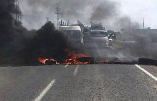 Şanlıurfa’da çiftçiler DEDAŞ’ı protesto...