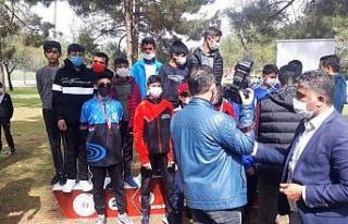 Şanlıurfalı gençler madalyalarla dönüyor