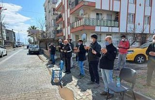 Sarımsaklı Yardımlaşma Derneği’nden Çanakkale...