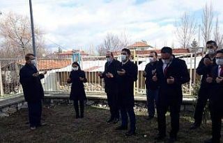 Şehitler için fidan dikimi yapıldı dualar edildi