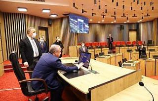 Şentop, engellilerle derse girdi