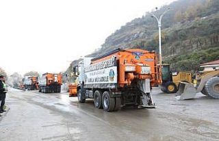 Serdivan’da karla mücadele ekipleri teyakkuzda