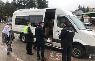 Servis araçları ve işyerleri denetlendi