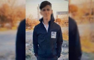 Sevdiği kız konuşma talebini reddedince kendini...