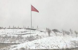 Seyitgazi’de kar var