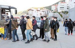 Siber dolandırıcılar Adliyeye sevk edildi