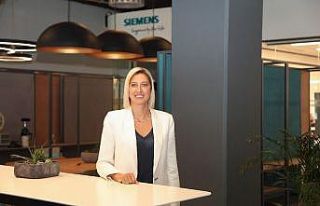 Siemens Türkiye, genç kadın mühendisleri geleceğe...