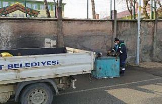 Siirt’te çöp konteynerleri onarılıyor