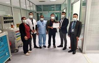 Silvan’da sağlık çalışanlarına başarı belgesi...