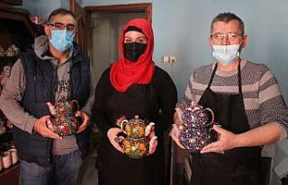 Sıra dışı çaydanlıklar ilgi odağı oldu