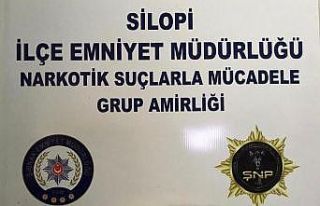 Şırnak’ta güvenlik güçleri uyuşturucu satıcılarına...