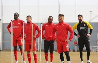 Sivasspor’da eksikler can sıkıyor