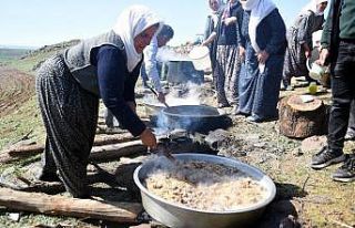 Siverek’te vatandaşlar yağmur duasına çıktı