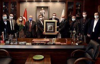 Sivrihisar Eğitim Vakfından Başkan Ataç’a ziyaret