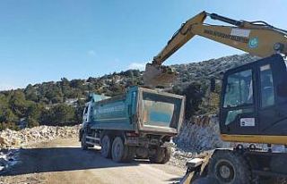 Spil Dağı’na ulaşım daha kolay ve güvenli olacak