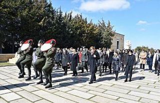 Şule Akar ve beraberindeki heyet, Dünya Kadınlar...
