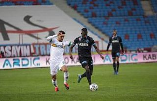 Süper Lig: Trabzonspor: 1 - Aytemiz Alanyaspor: 3...
