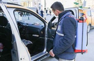 Taksiler her gün dezenfekte ediliyor