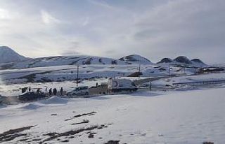 Tatvan’da düşen helikopterin enkazı olay yerinden...