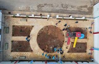 TDV’den yetimlere oyun parkı ve oyuncak hediyesi