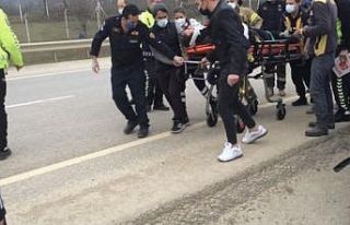 Tekerleği kopan araçta sıkıştı, dakikalarca...