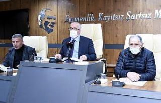 Tekkeköy’de günde 200’den fazla aileye yiyecek...