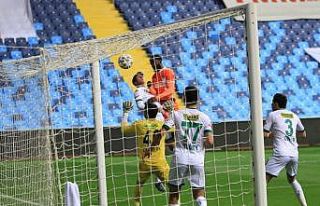 TFF 1. Lig: Adanaspor :0 - Bursaspor: 1 (İlk yarı...