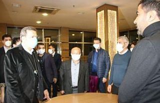 TOBB Başkanı Hisarcıklıoğlu’dan evlat nöbetindeki...