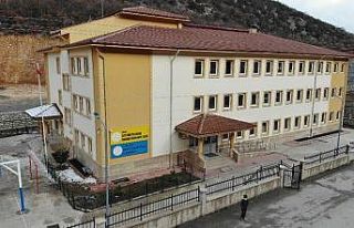 Tokat’ta 30 öğretmen izole edildi, okulda eğitime...