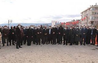 Tosya yarı olimpik yüzme havuzun temeli atıldı