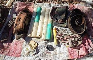 Tunceli’de 5 sığınak imha edildi