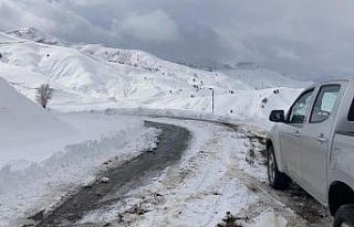 Tunceli’de kar nedeniyle kapanan 20 köy yolundan...