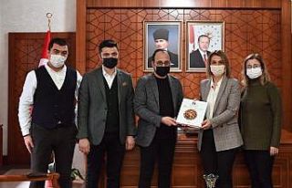 TÜRES İl Başkanı Çiçekli, Vali Becel’i ziyaret...